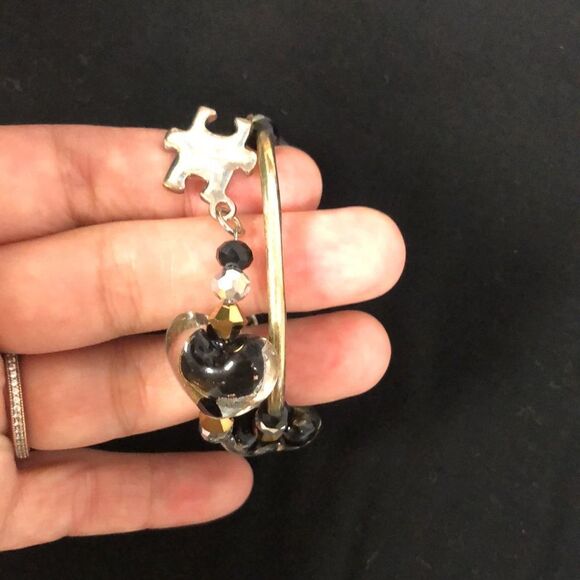 Autism Awareness Puzzle Piece Expandable Open Heart Bracelet - Picture 5 of 16